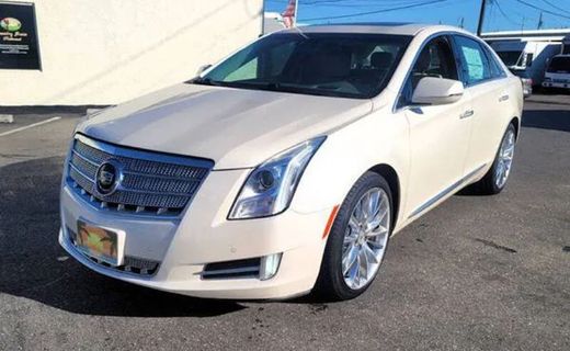 2013 Cadillac XTS Platinum