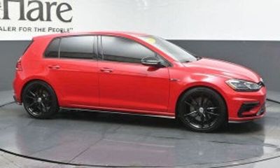 2019 Volkswagen Golf R Base
