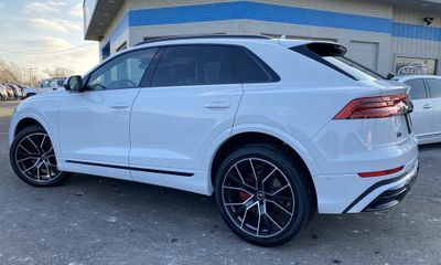 2021 Audi Q8 S Line Quattro