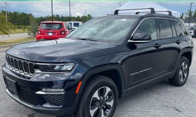 2022 Jeep Grand Cherokee Limited 4XE