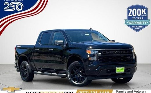 2026 Chevrolet Silverado Custom