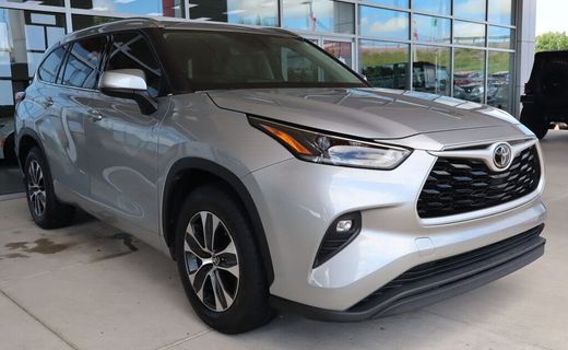 2021 Toyota Highlander XLE NAV