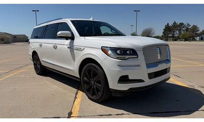 2024 Lincoln Navigator L Reserve