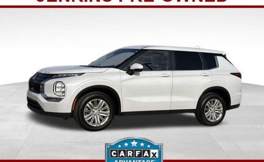 2023 Mitsubishi Outlander ES