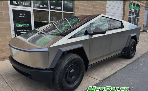 2026 Tesla Cybertruck Base