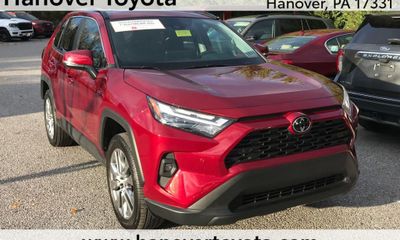 2023 Toyota RAV4 XLE Premium