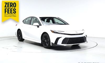 2026 Toyota Camry SE