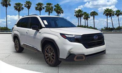 2025 Subaru Forester Sport