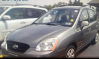 2009 Kia Rondo UN
