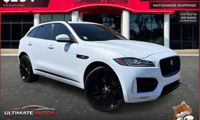 2017 Jaguar F-Pace R Sport