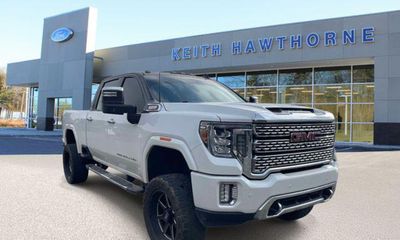 2020 GMC Sierra Denali