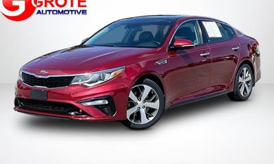 2019 Kia Optima LX