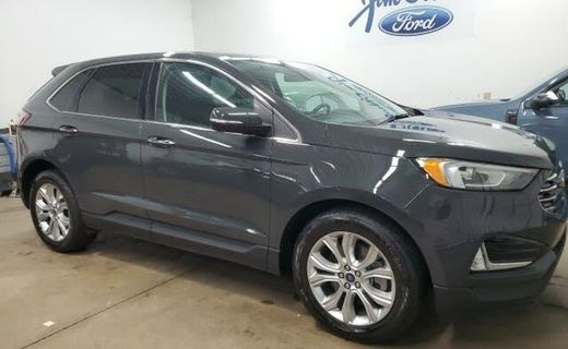 2021 Ford Edge Titanium