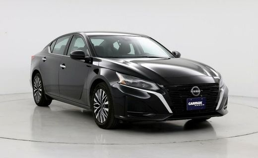 2024 Nissan Altima SV