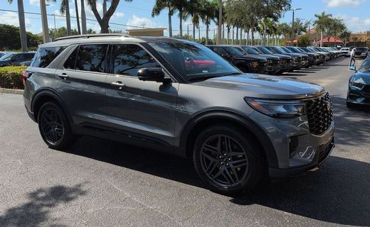 2026 Ford Explorer ST