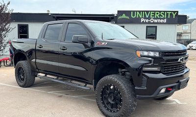 2022 Chevrolet Silverado LTD Trail Boss LT