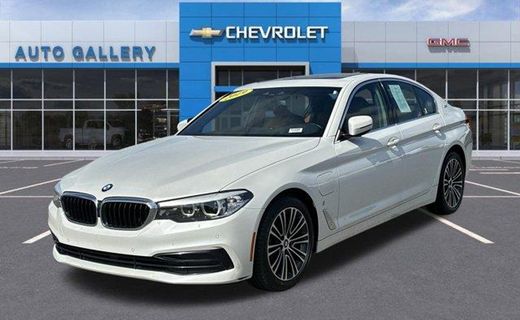 2019 BMW 530e
