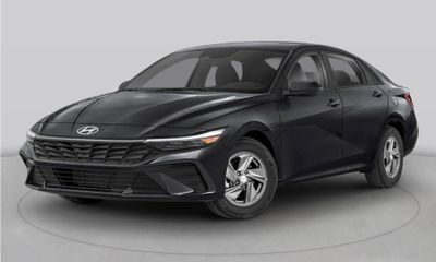 2026 Hyundai Elantra SE