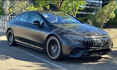 2024 Mercedes-Benz EQS-Class Sedan AMG EQS 4