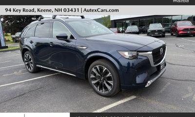 2025 Mazda CX-90 Premium