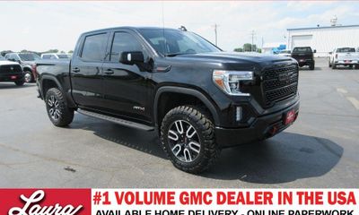 2021 GMC Sierra AT4