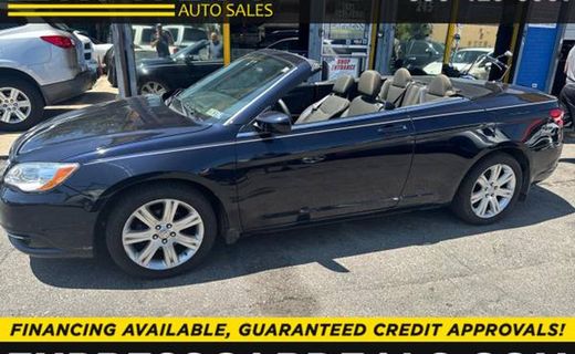 2011 Chrysler 200