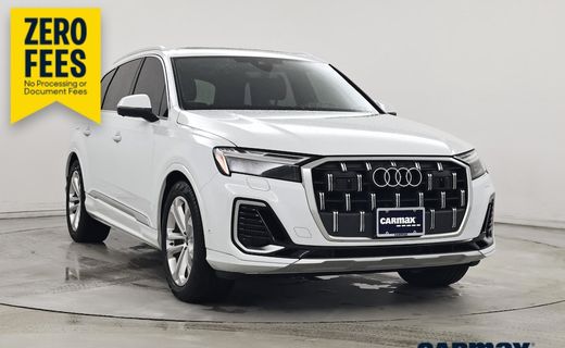 2025 Audi Q7 Quattro Premium Plus