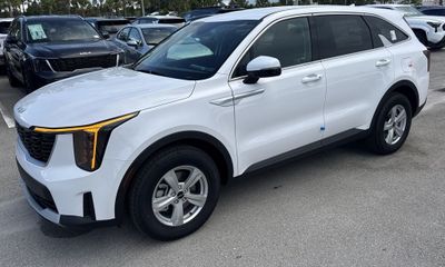 2026 Kia Sorento LX