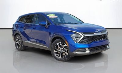 2024 Kia Sportage EX