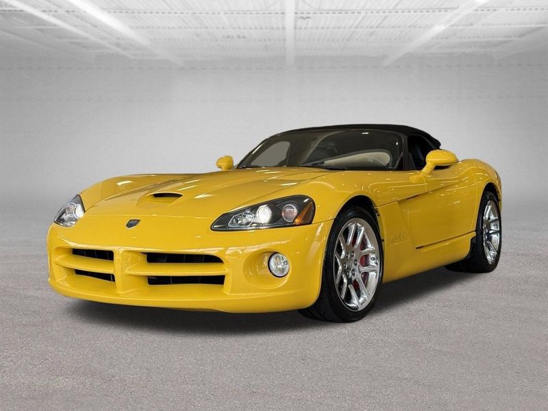 2005 Dodge Viper — a typically priced live listing