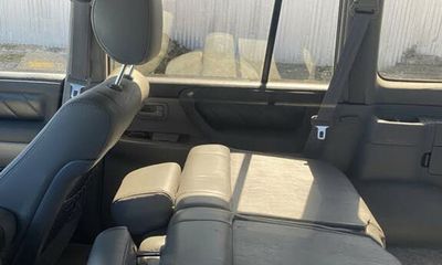 2000 Toyota Land Cruiser VX