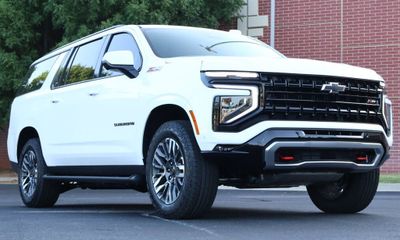 2026 Chevrolet Suburban Z71