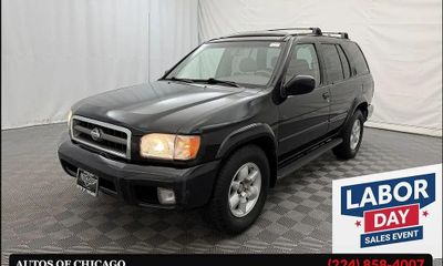 2001 Nissan Pathfinder LE IN Arlington
