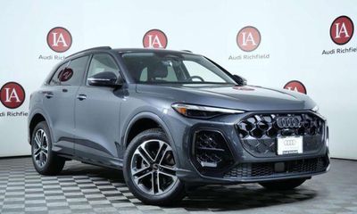 2026 Audi Q5 Quattro Premium