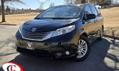 2017 Toyota Sienna LTD Premium XLE