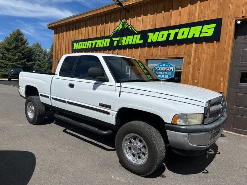 1998 Dodge RAM — a typically priced live listing