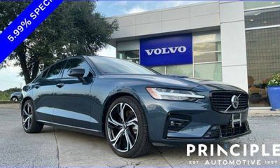 2024 Volvo S60 Plus Dark