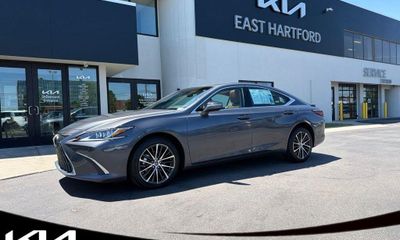 2024 Lexus ES 250 Premium