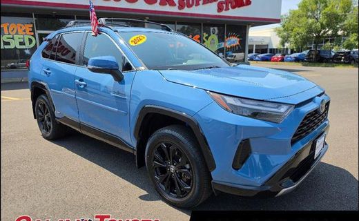 2023 Toyota RAV4 SE