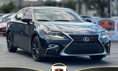 2017 Lexus ES 350