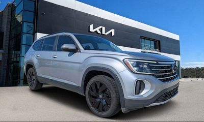 2024 Volkswagen Atlas SE W Technology