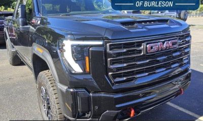 2026 GMC Sierra HD AT4X