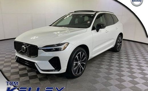 2024 Volvo XC60 Plus Dark