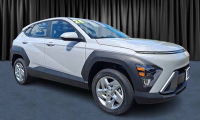 2024 Hyundai Kona SE