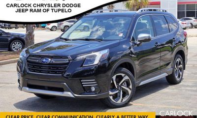 2023 Subaru Forester Touring ES Navi