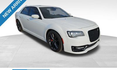 2023 Chrysler 300 300C