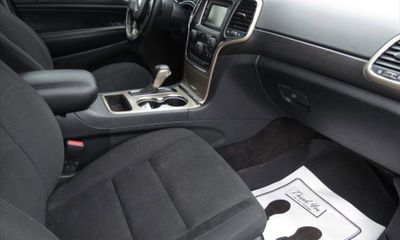 2017 Jeep Grand Cherokee Laredo