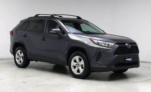 2020 Toyota RAV4 LE