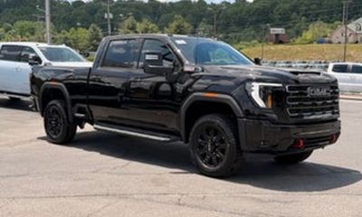2026 GMC Sierra HD AT4