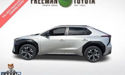 2023 Toyota BZ4X Limited